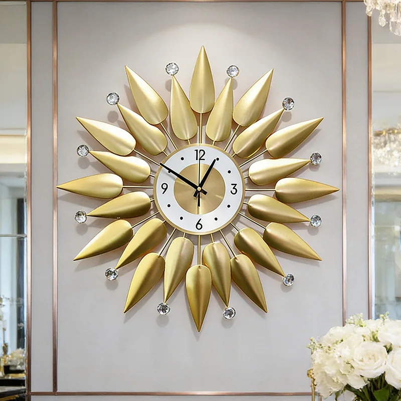 Luxury Wall Clock Metal Wall C - Luxury Lifestyle Hotel 评论和价格