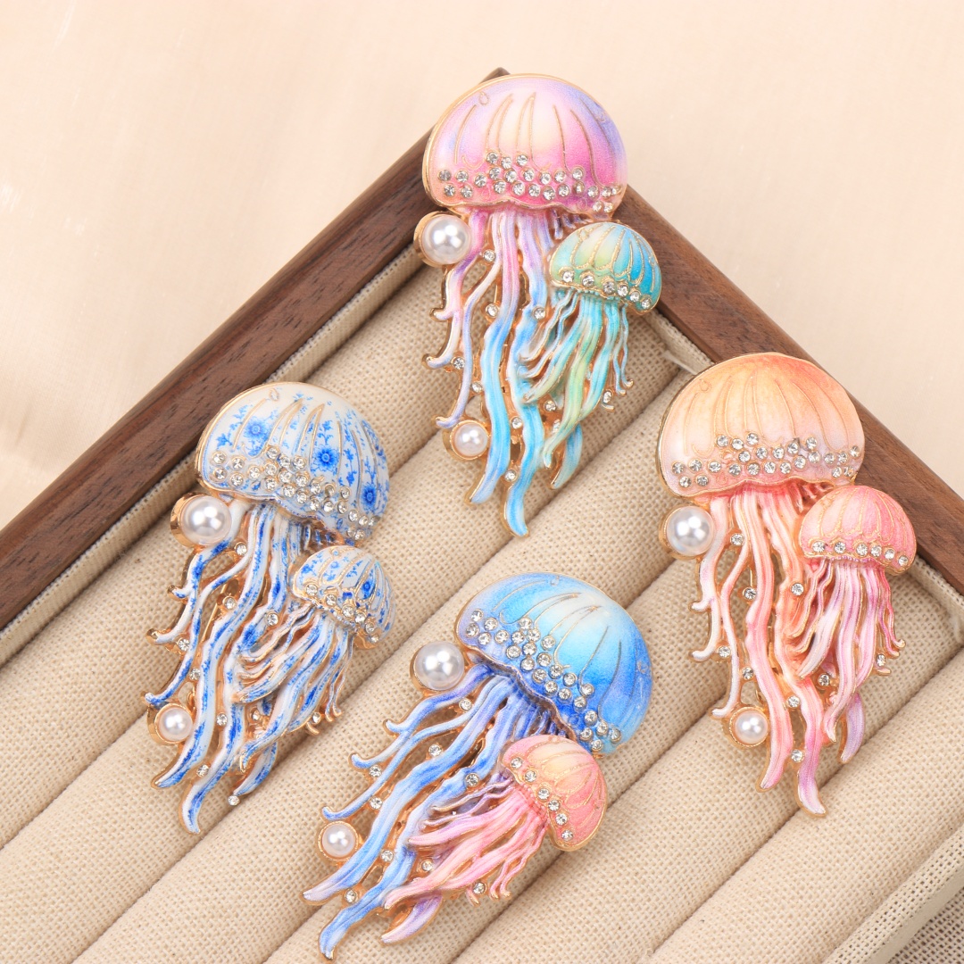 Baroque-Style Luxurious and Be - Luxury Lifestyle Jewelry 评论和价格